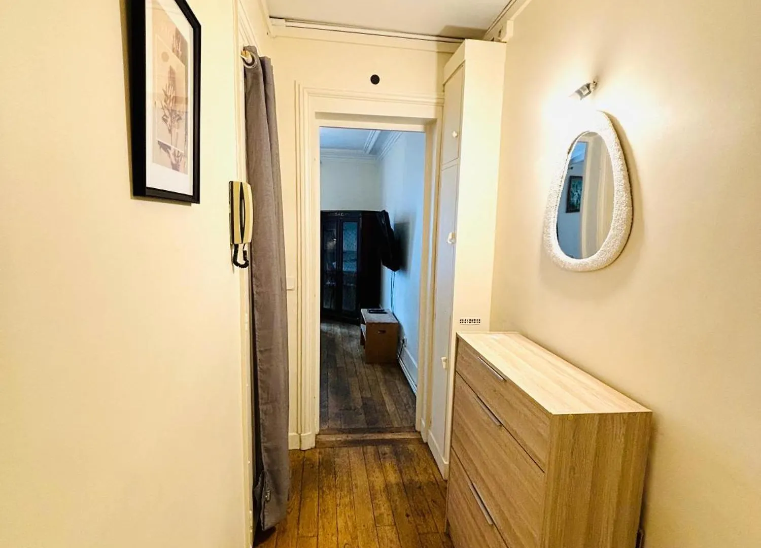 Appartement Tour Eiffel Chapu Paris 0*,